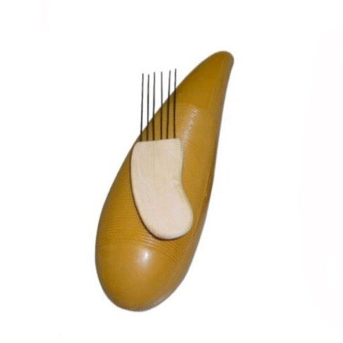 5d2 Mano Plastic Guiro And Scratcher MP125