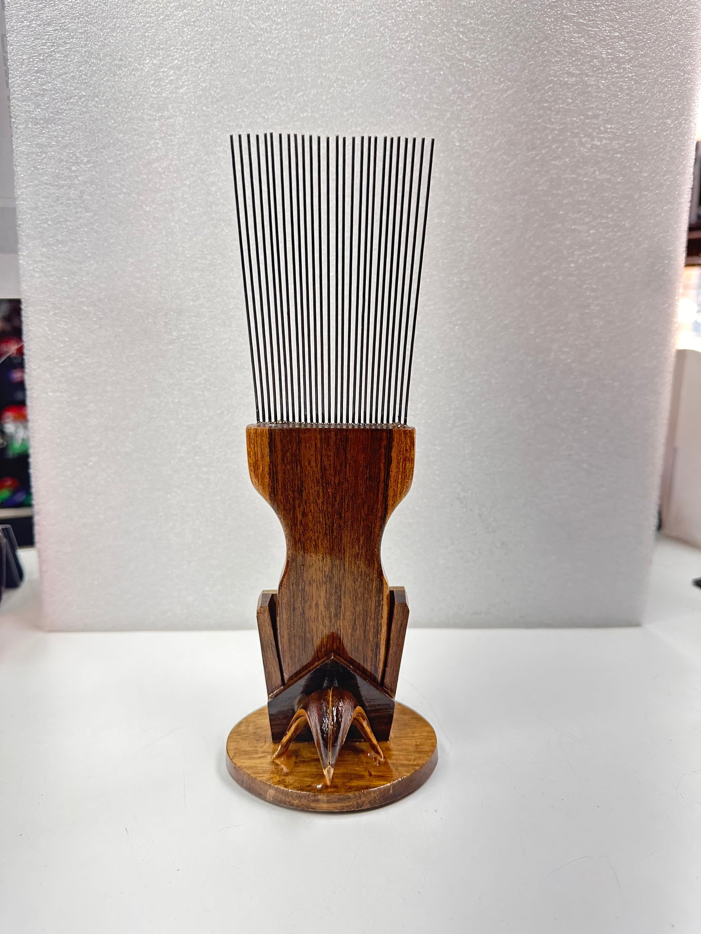 Mr. Santiago Puyero Profesional Artesanal para Güiro – Madera Premium con Cuerdas de Piano y Base y Saco Cada Uno Individual